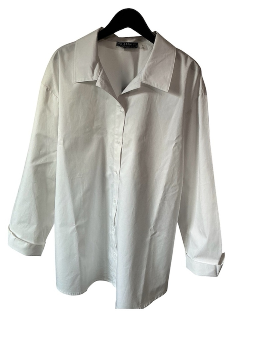 Bagatelle Collection Classic White Collared Button Up White Short Size Large